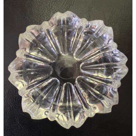Vintage Fostoria 1940's Small Round Ashtray In a Pressed Clear Glass Design 3" - Picture 1 of 4